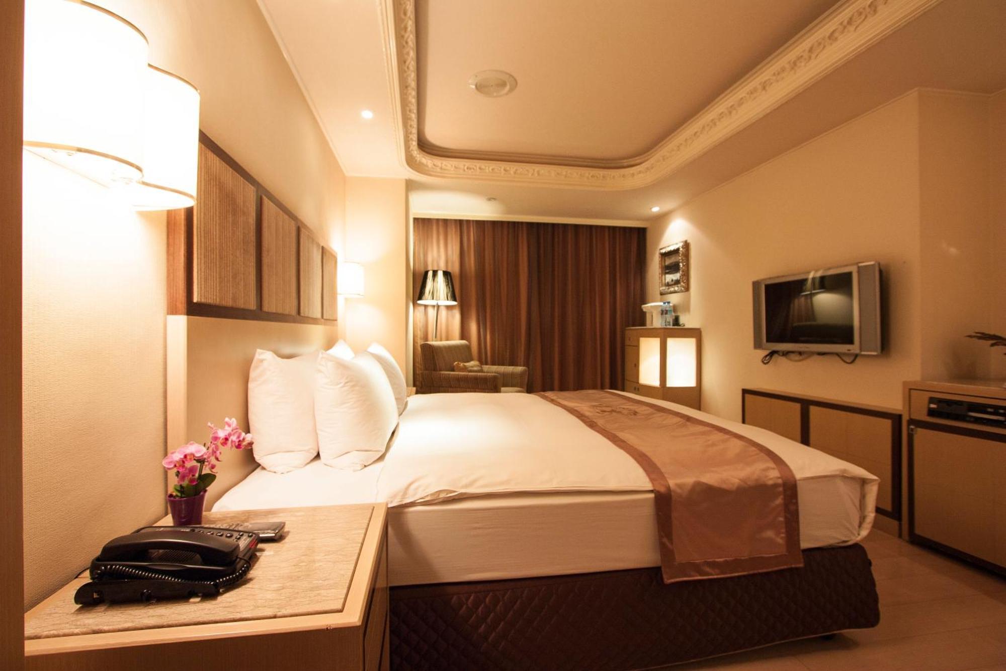 Taipei Charming City Hotel Kültér fotó